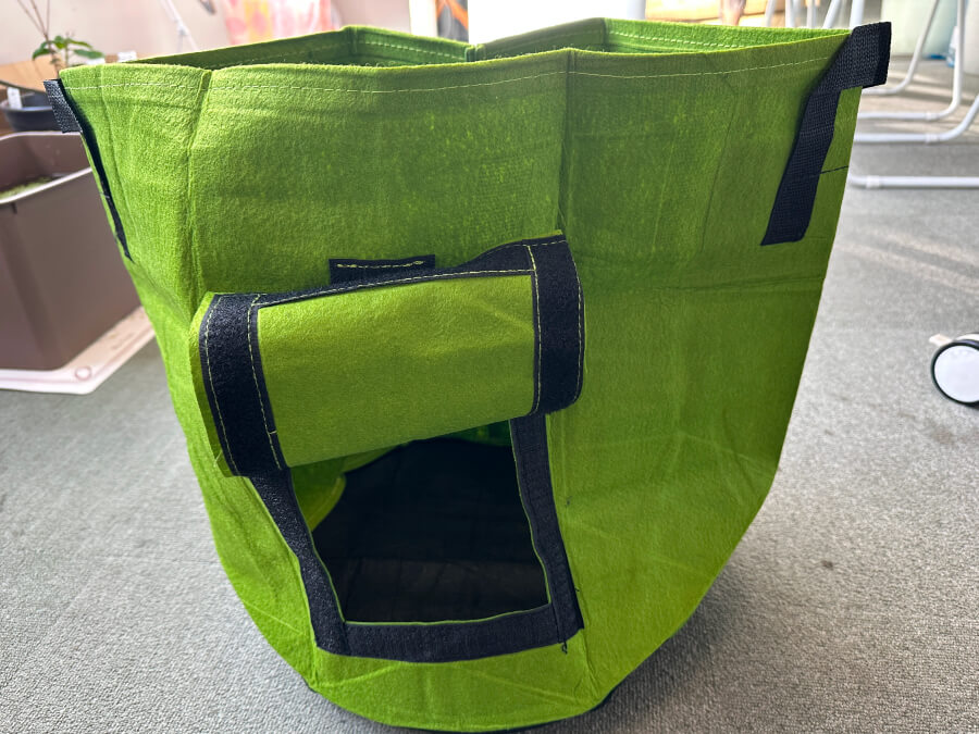 新しいプランター